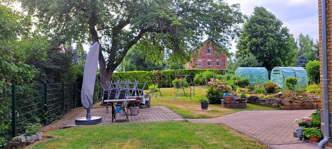 Ferienwohnung Am Viaduktweg Familie Roman Langenleuba-Niederhain Exterior foto